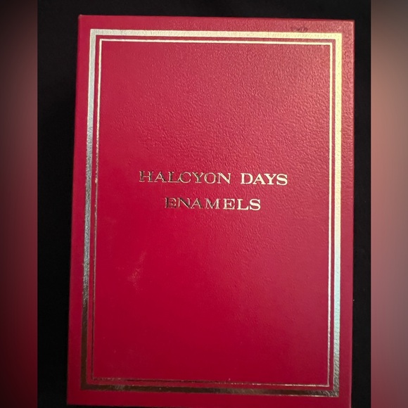 Santa & Children Halcyon Days 2004 Christmas Box. Excellent condition in box. - Picture 3 of 11